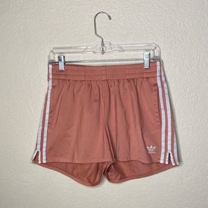 Pink Adidas Shorts from Urban Outfitters💗⚽️